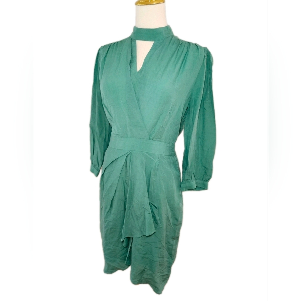 The Korner 3/4 Sleeve Dress Wrap V-Neck Style Pastel Green Zip Party Size S